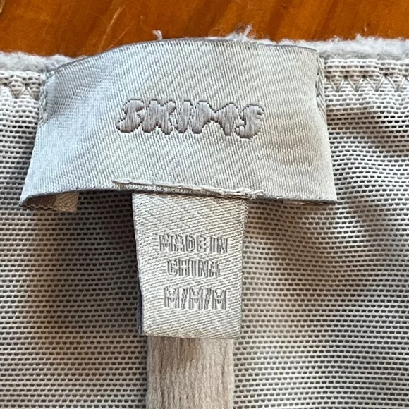 SKIMS Strapless Velvet bodice top Sz M - Picture 7 of 8